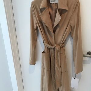 NWT Belle Badgley Mischka Trench Coat!